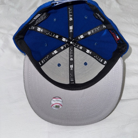 New Era Toronto Boue Jays Blue and Gray Snapback Cap - Picture 4 of 6